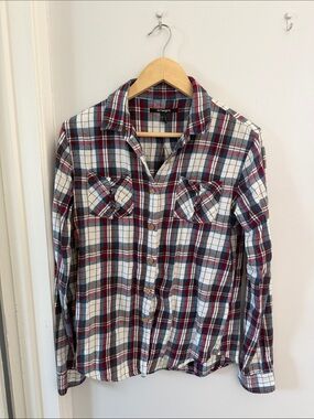 Insight Plaid Button-Down flannel Shirt in White, Navy & Red size 6
